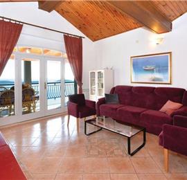 3 Bedroom Apartment with Balcony and Sea View in Hvar, Sleeps 5